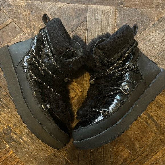 Ugg Highland waterproof boot sz 8.5 - Picture 4 of 5